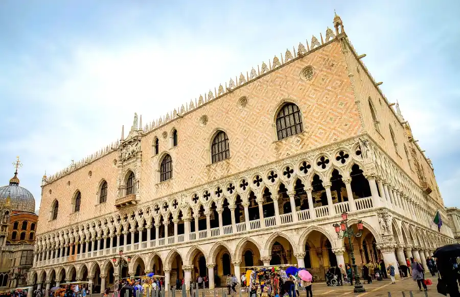 Viaje Romántico por Venecia: qué ver y hacer en 3 días 6 plaza de san marco en venecia en 3 dias