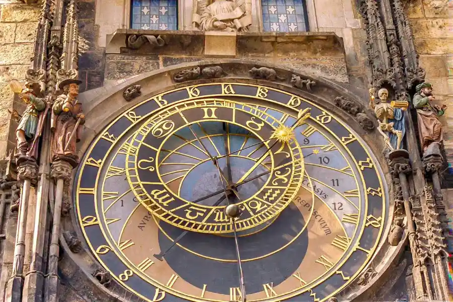 reloj astrologico praga