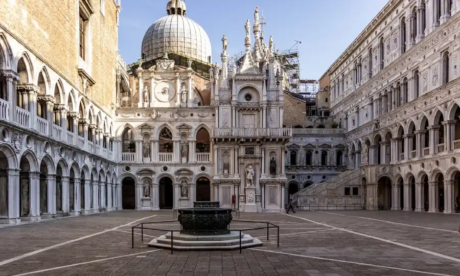 Viaje Romántico por Venecia: qué ver y hacer en 3 días 7 palacio ducal de venecia
